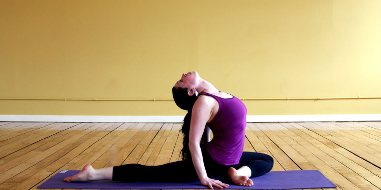 yoga-terapeutica-cervicales-dorsales-01a